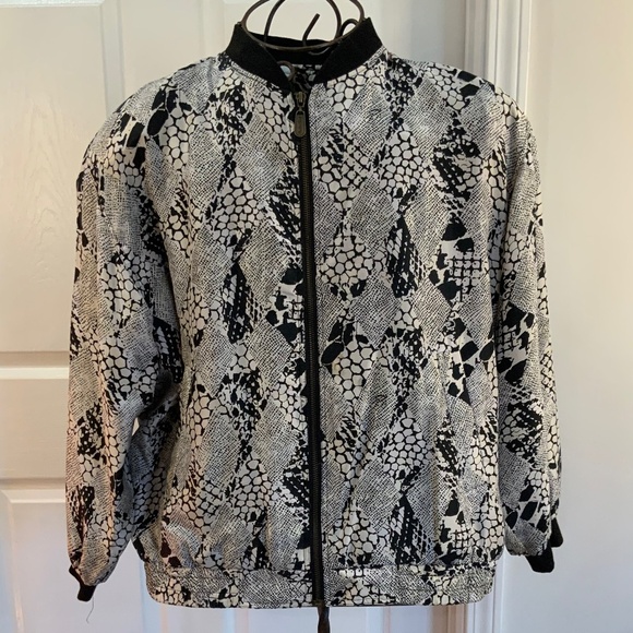 FUDA INTERNATIONAL 100% SILK JACKET SIZE L - Picture 7 of 7